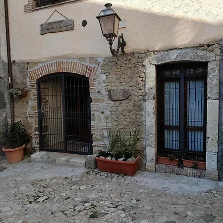Guest house Il Cortile Del Castello *