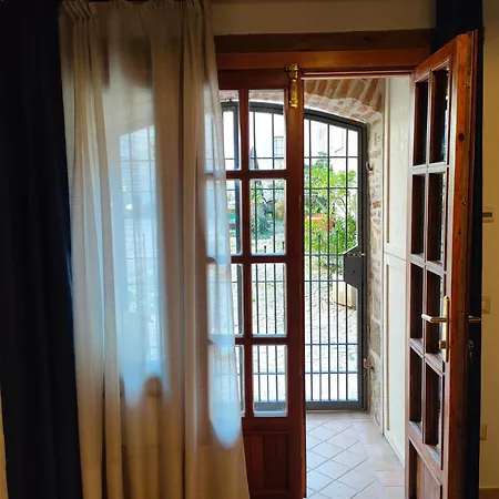 Πανσιόν Il Cortile Del Castello Capena