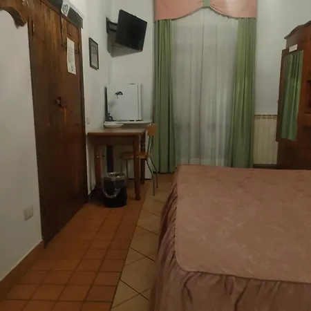 Il Cortile Del Castello 3*